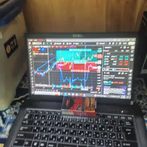 [Pre-owned]  Laptop Fujitsu Futro MU937 Gen 7 intel celeron 3865U Ram 4/8G SSD 128/256GB HDD 500GB bekas Jaminan  Murah