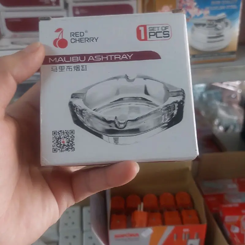 Gạt tàn thủy tinh trong cao cấp 3