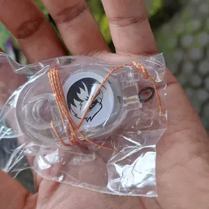 Perangkap jebakan burung otomatis outdoor dengan desain simpel dan logo burung khas yang menarik