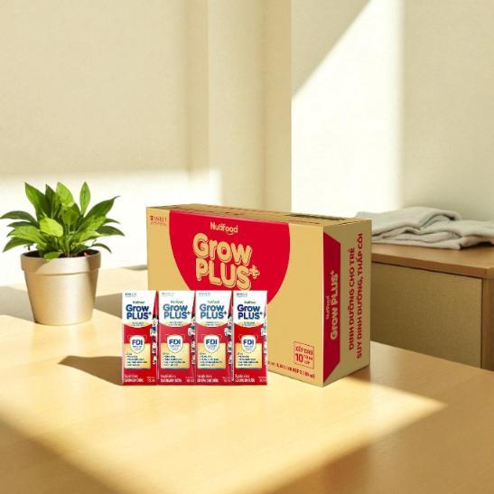 Thùng 48 hộp Mẫu Mới 110ml-180ml Sữa Pha Sẵn Grow Plus Đỏ Nutifood Với Công Thức Dinh Dưỡng FDI