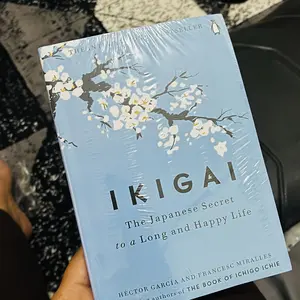 Ikigai: The Japanese Secret to a Long and Happy Life by by Héctor García