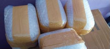 Product Review of Paket Castangel,kacang,nastar,bola² susu from A**N 3