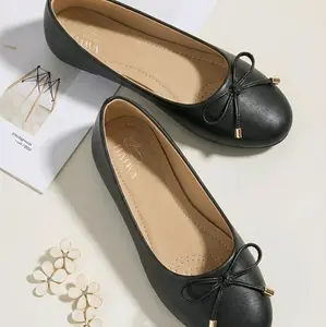 Flatshoes Sepatu Flat Wanita Hitam dengan Hiasan Pita Elegan untuk Tampilan Casual dan Nyaman Comfortable & Stylish