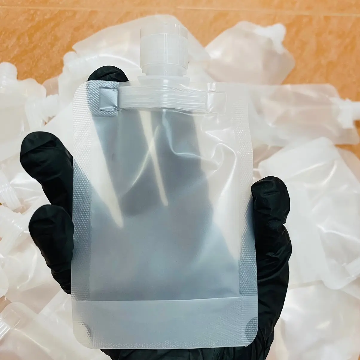100ML (PATI) PORTABLE TRAVEL DISPENSER