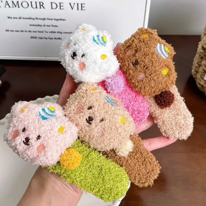Kẹp gấu bông dạng mỏ vịt cho nữ . Đồ kẹp tóc nữ