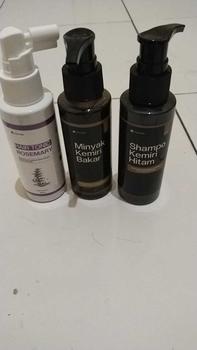Product Review of [PAKET KOMPLIT] Minyak Kemiri bakar Shampoo & Hair Tonic Rosemary 100ml -  membantu Melebatkan, Menebalkan, Menghitamkan, Mengatasi Rontok & Ketombe, Perawatan Brewok & Jenggot vitamin rambut from W**u A** 0