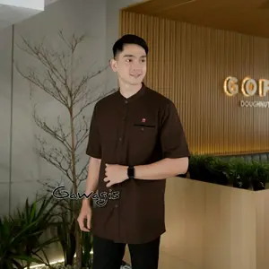 Baju lebaran 2026 warna coklat mahogany | Kemeja cowok lengan pendek | Kemeja Size Dewasa Full kancing | Kemeja kain katun premium