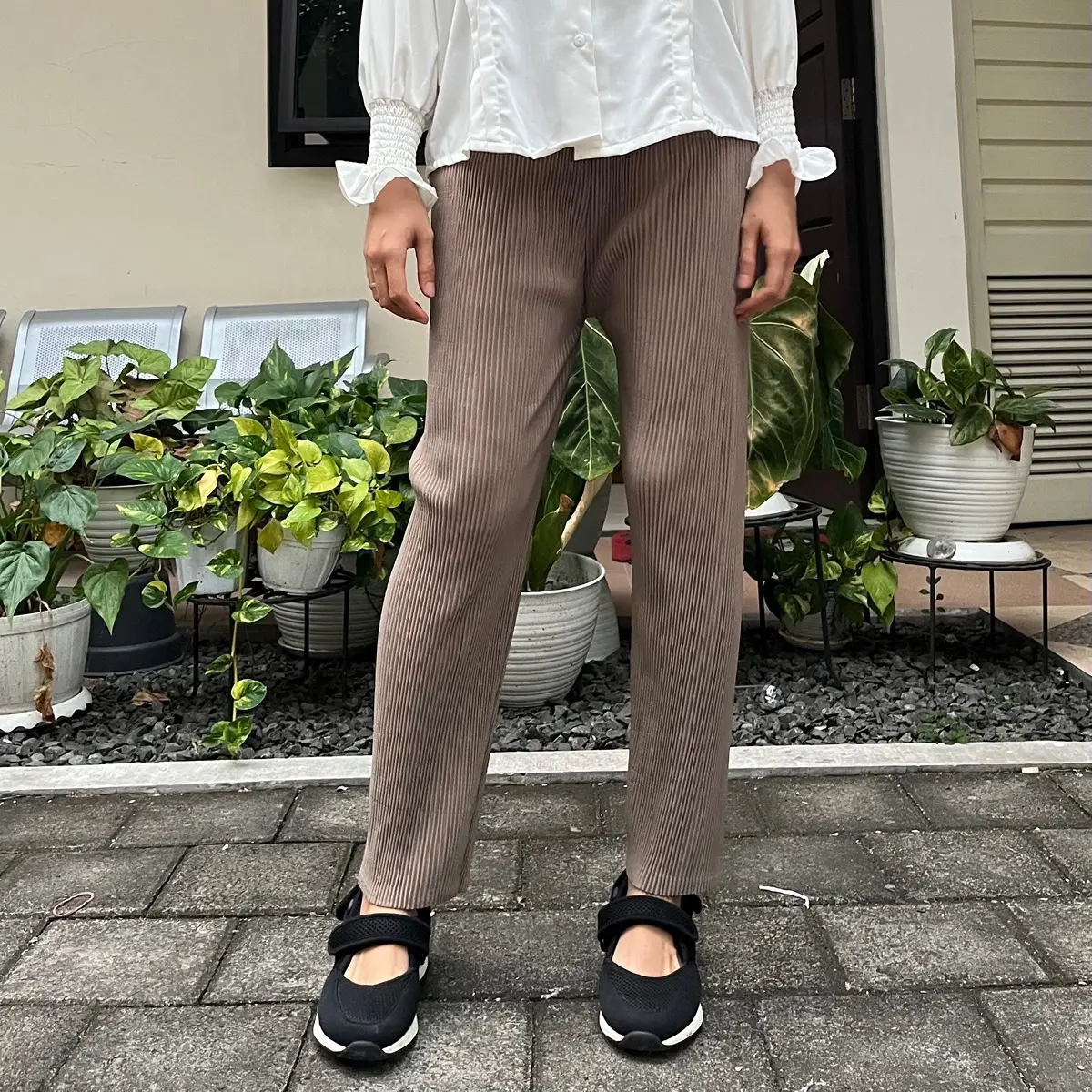 [milihbeau] Pencil Pleated Pants - celana pensil tidak terawang slim-fit plisket cocok untuk harian celana kerja celana kuliah celana jalan santai di rumah celana melar nyaman tidak gerah xs-xl 012 celana putih celana panjang celana krem celana hitam