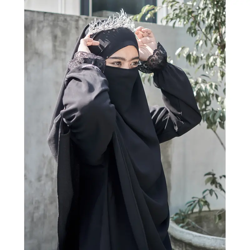 Queen Abaya by PURNAMASARIDEVI Official Store 1