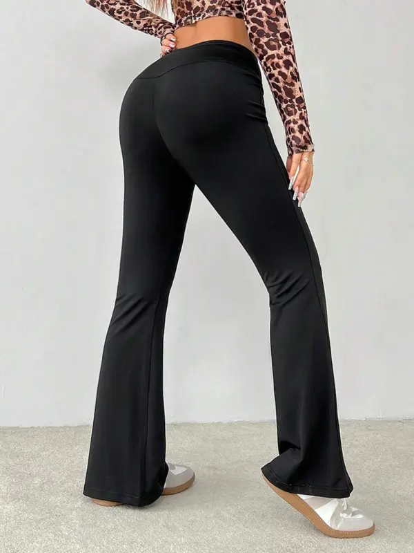 Women's Cherry Print Tee & Flare Leg Pants Two-Piece Set, Casual Fashion Cozy Round Neck T-shirt & Trousers for Daily Outdoor Wear, Ladies Clothes for All Seasons 7