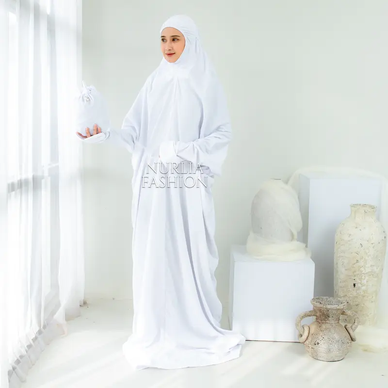 Mukena Traveling Terusan Polos Dewasa Hana Cantik Nurlia-Mukena Katun Panjang - Atasan, Bawahan, Renda yang Muslim Wanita Rayon Bordir Bordir Mewah 1