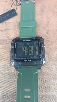 Product Review of (ORIGINAL 100%) JAM TANGAN WANITA/PRIA SKYMAX 2119G ANTI AIR RUBBER from j**9 0