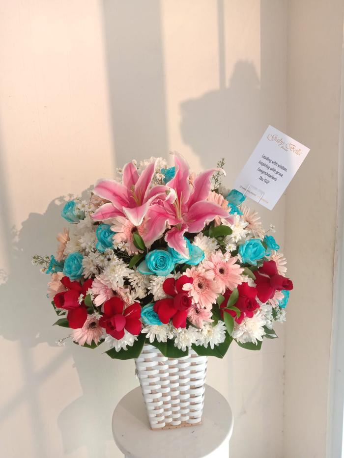 Gambar Rangkaian Bunga Lily Bunga Meja Bunga Lily mix Mawar Table Flower Fresh Casablanka Bunga Lily Bunga Mawar Bunga Gerbera dari Gaby Bella Florist Kota Administrasi Jakarta Selatan Tokopedia