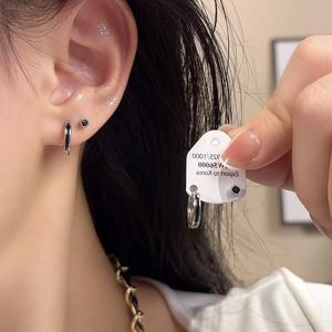 Black four-piece set of earrings - Simple small earrings, light luxury and cold style - Ladies fashion circle-shaped earringsd Niche round jade pendant necklace part chinese elephant naruto khabalah charm eccedentesiast best friend blades rosary diamond