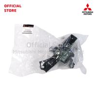 Gambar Mitsubishi Motors Engine Mounting Kiri Xpander Matic 2017 - sekarang [2910A320] dari Mitsubishi Motors Indonesia Kota Bekasi 3 Tokopedia