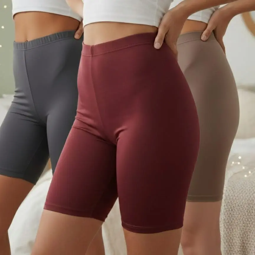 maroon + abu + cream