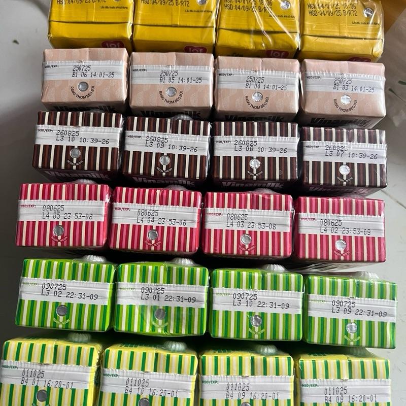 1 lốc sữa Vinamilk 180ml dâu/chuối/dừa/socola/có đường/ít đường/không đường 4 hộp