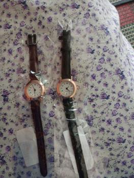 Product Review of Jam Tangan Wanita, Dail Bulat Kecil, Gaya Retro, Tali Kulit Kasual, Pergerakan Kuarza from M**d S**l 0