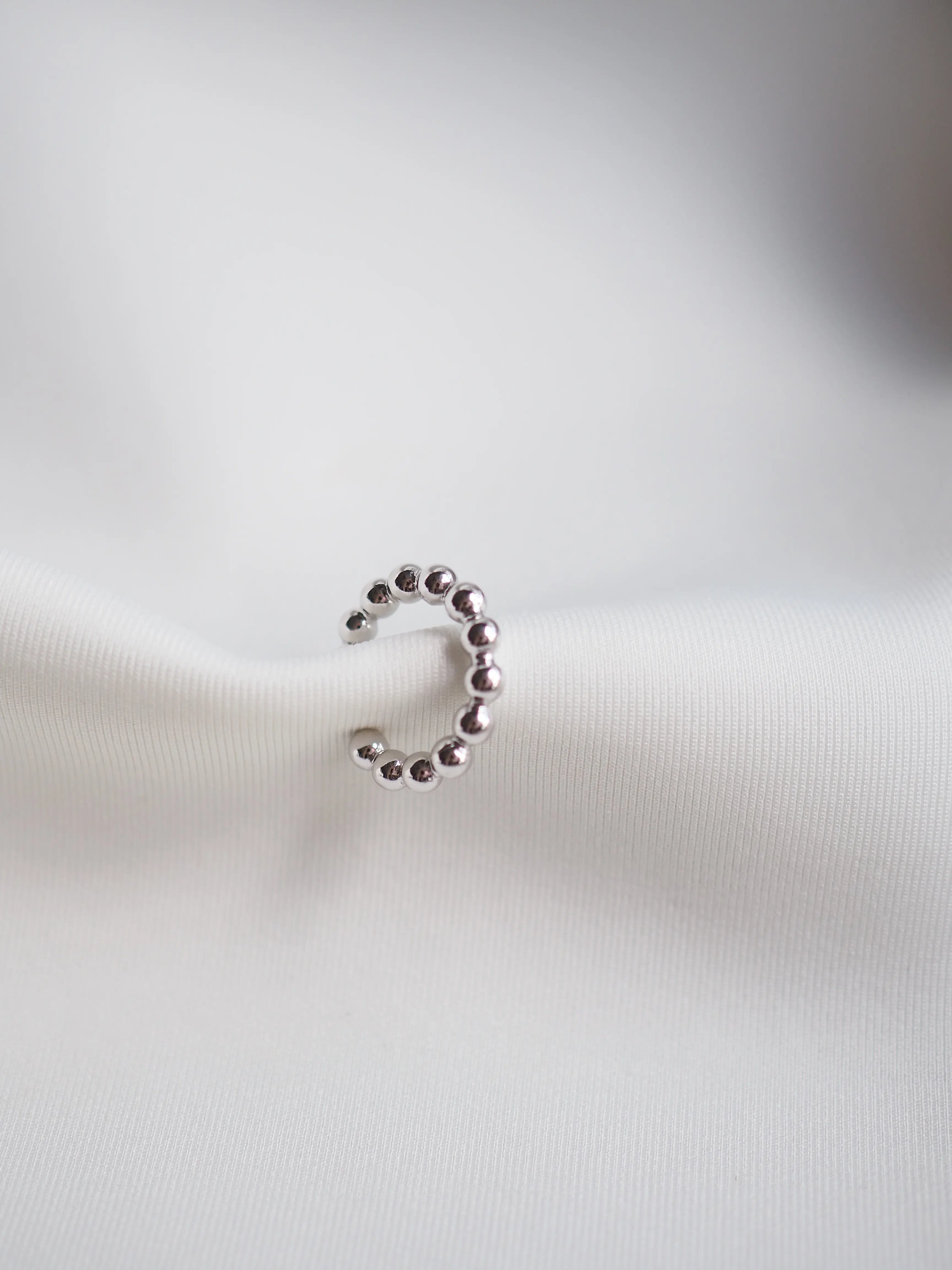 (AZEN)DOTTED Ear Cuff - (Silver/RoseGold/Yellow Gold)