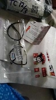 Product Review of Cermin Mata Berubah Warna Mata Kucing, Uniseks, Bingkai Besar Hitam Persegi, Untuk Wanita dan Lelaki, Gaya Vintaj, Cermin Mata Tanpa Preskripsi, Uniseks, 1 helai, Ketibaan Baru from s**t 1