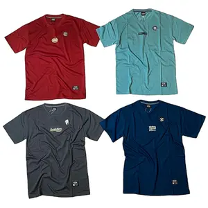 KAOS DISTRO DEWASA 4 PCS PAKET HEMAT L XL XXL Katun Motif Sablon Pria hitam putih Baju Cowok KAOS DISTRO DEWASA 4 PCS PAKET HEMAT L XL XXL Katun Motif Sablon Pria hitam putih Baju Cowok