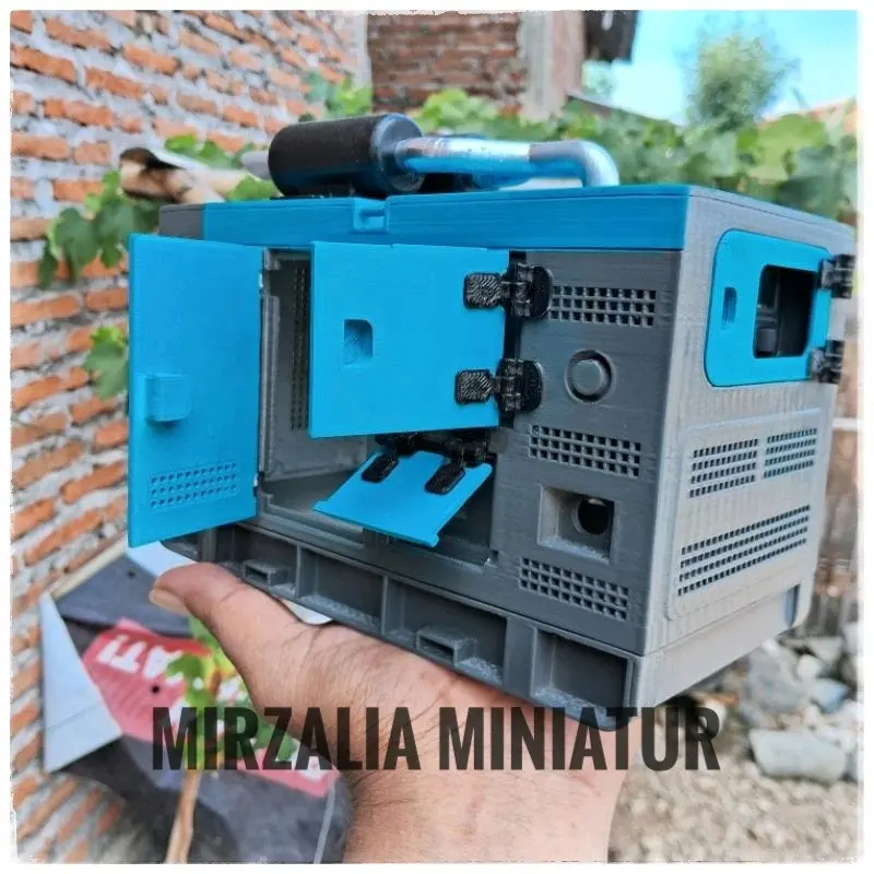miniatur mesin diesel ultra silent kosongan sudah dicat Plastik