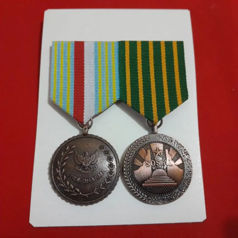 SATYA LENCANA PDH & PDU TNI (WIRA DHARMA + BHAKTI SOSIAL) 1 SET 1