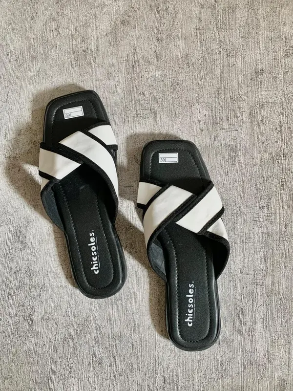 Sandal Teplek Wanita Ban Silang Lucu kekinian Terbaru 2