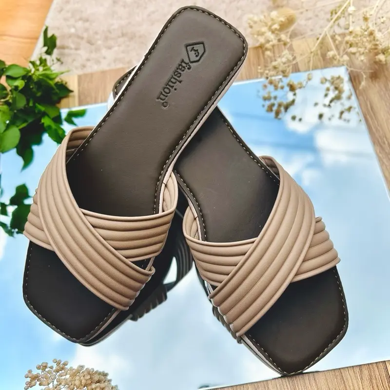 Dép lê nữ quai chéo, chất da mềm siêu êm chân. 1