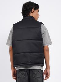 Gambar Wrangler Vest Sleeveless Regular BOONES 01A25 Black - Black, S dari Wrangler Indonesia Kota Bekasi 2 Tokopedia