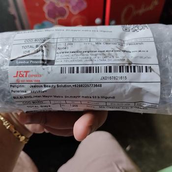 Product Review of Milk Cleanser susu Pembersih Pencerah dan Pelembab wajah penghilang make up Kotoran Mencerahkan from I**🌻 0