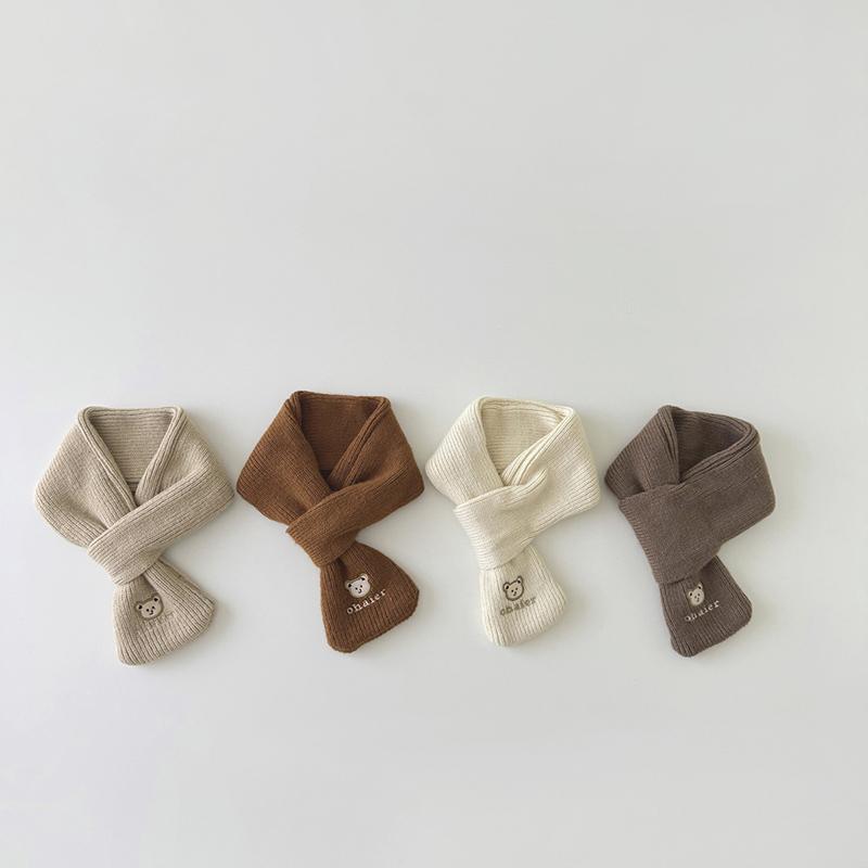 Khăn quàng cổ gấu dễ thương cho bé Khăn quàng cổ len dệt kim dày ấm áp mùa đông cho bé trai bé gái Khăn quàng cổ chéo trẻ em màu trơn Hàn Quốc