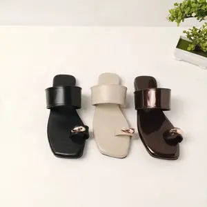 OBERKLAST - Chalea Sendal Wanita dengan Desain Elegan dan Nyaman Tersedia dalam Warna Cream coffee dan Hitam