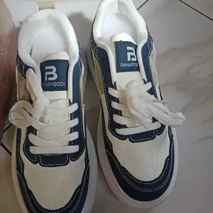 PANARYBODY Sepatu Kasual Pria Motif Unik Sneakers Shoes Cowok Kasual Sepatu Sporty Anti Slip Ringan Dipakai QN6626