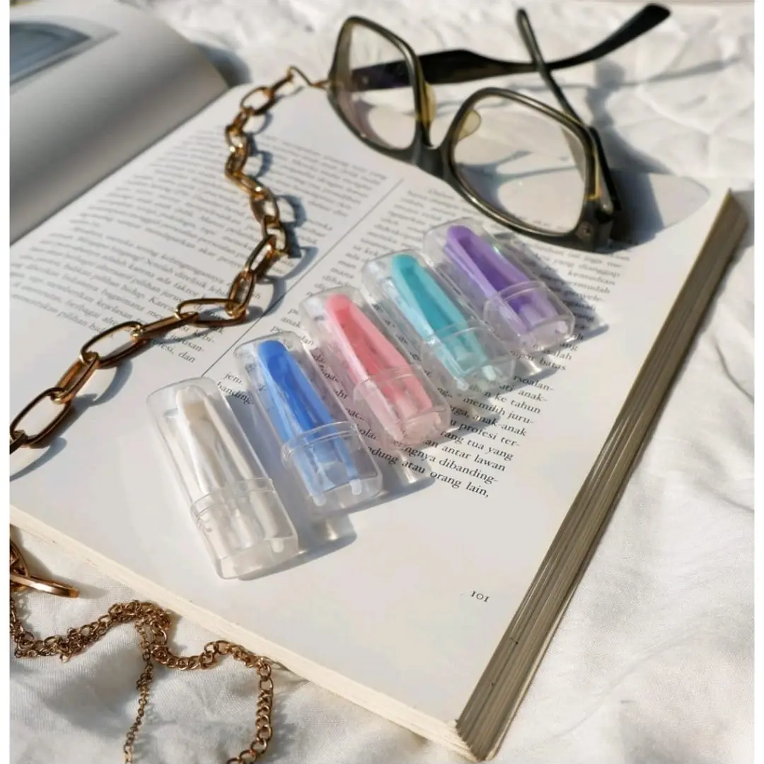 Penjepit dan Alat bantu pasang softlens - warna random