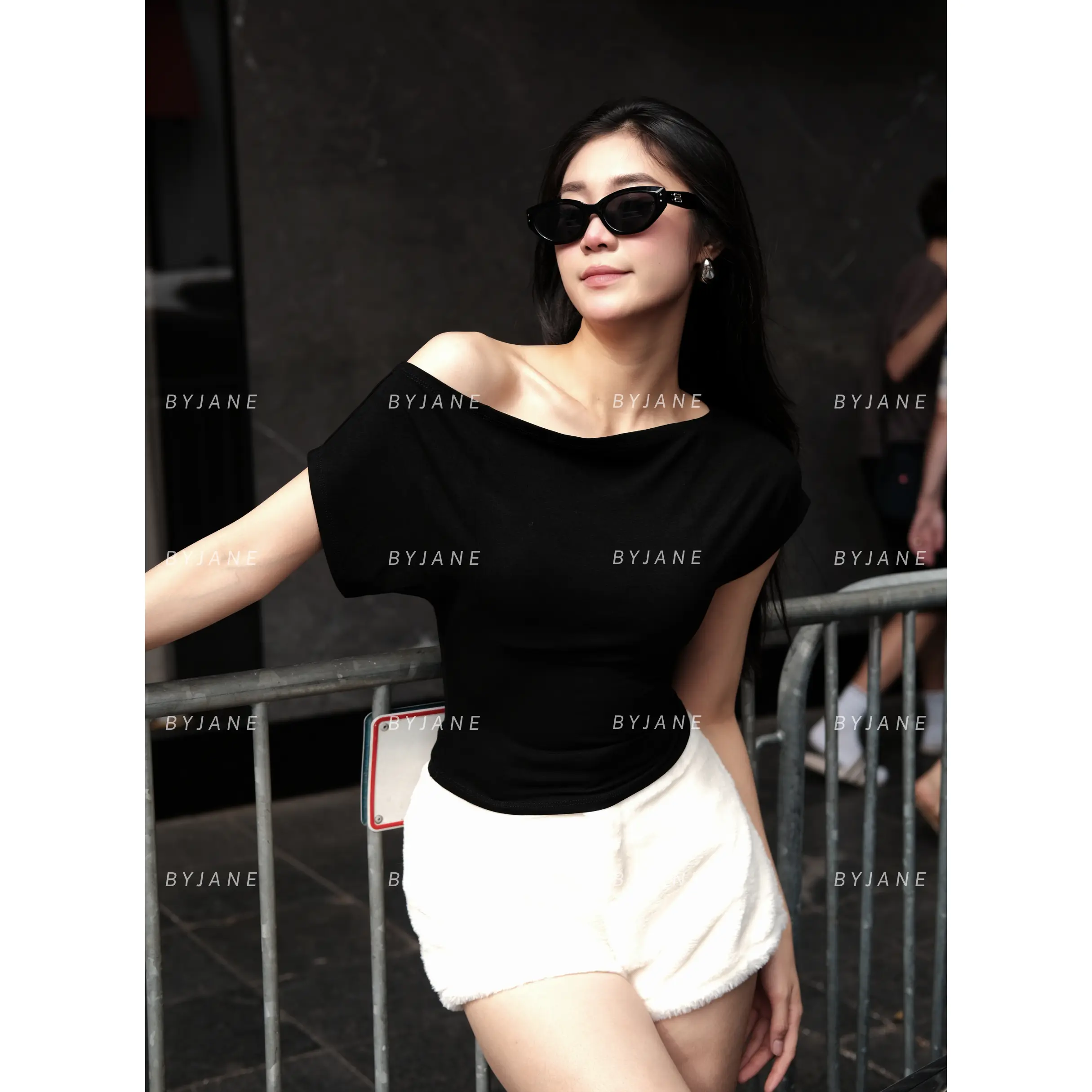 Áo trễ vai cộc tay nữ cotton co giãn BYJANE - 623 | BigBuy360 - bigbuy360.vn