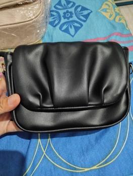 Product Review of [Beli Lokal] Deliwafa -Selempang Wanita Slingbag Premium Tas Canira from O**🐬 1