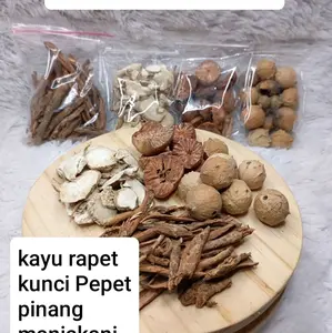 Paket Perawatan Kewanitaan JSR Manjakani, Pinang, Temu Pepet, Kayu Rapet - Gatal