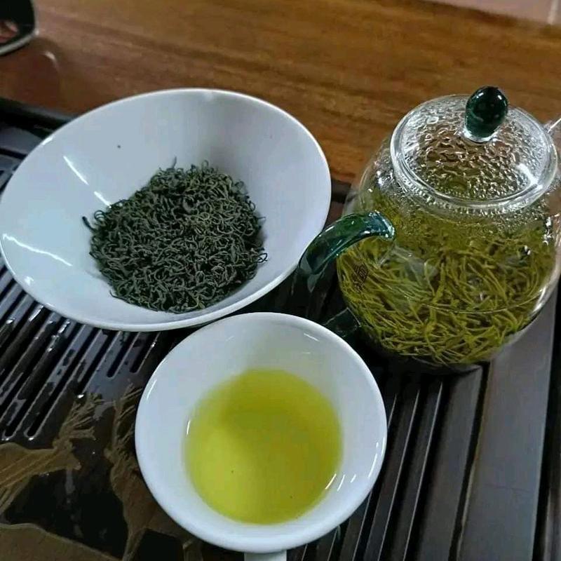  Trà  gãy đinh cao cấp 240 600g từ búp trà non nguyên chất vùng trà Thái Nguyên 