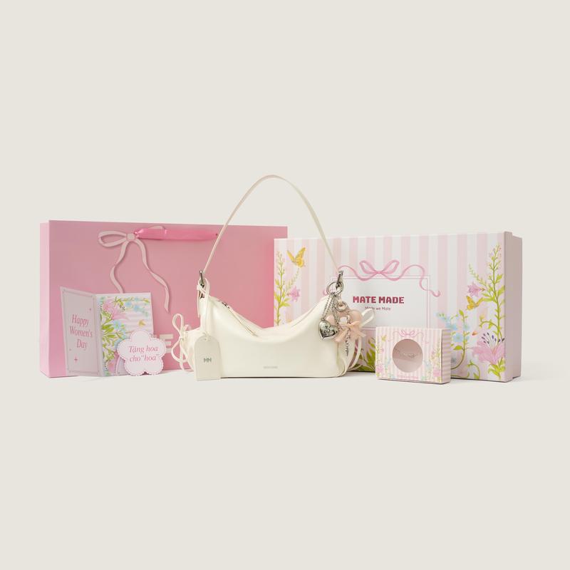 Set Quà Tặng MATE MADE Cloudy Small Talk Box, Túi Đeo Vai Cloudy Kèm Charm, Vòng Tay, Hộp Quà Hồng (Tặng Bạn Thân, Bạn Gái)