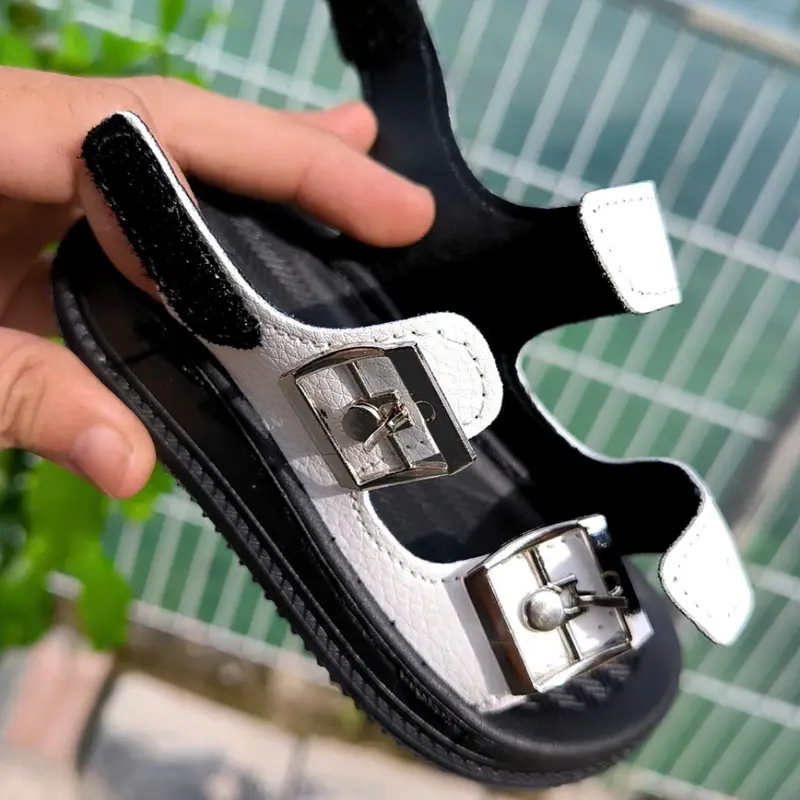 [FORM nhỏ] Sandal Quai Hậu  Trắng - Đen  Bé Trai Size21-30 Dép Sandal Dép Sandal Cho Bé BM17 da mềm, thời trang, hottrend mẫu mới HQBE 7