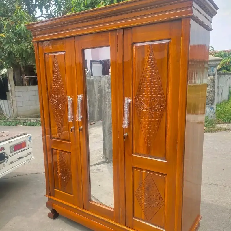 Lemari pakaian 3 pintu kayu jati full kacaa cahaya jati furniture barokah 4