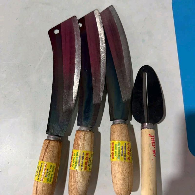 dao sơn tùng 3 cây 59k tặng 1 cây dao bào mini nguyên liệu thép  ngang 5cm dài 30cm  sử dụng rau củ quả rất tiện dụng trong gia đình