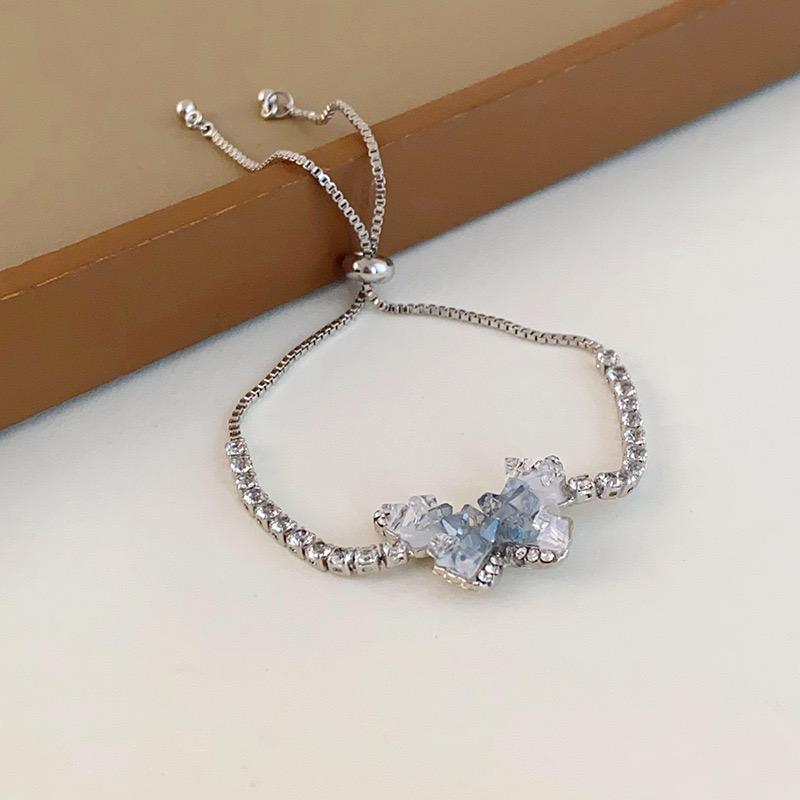 Butterfly Crystal Bracelet can be Adjusted for Women's daily wear during Festivals Exquisite, Sweet, Fashionable,  High-end 1