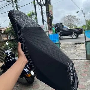 Kulit Jok Sarung Jok Karbon V3 WAVE Model Jaitan Tengah Bahan V3 salur untuk Beat Vario Scopy Terbaru Stylish dan Fungsional