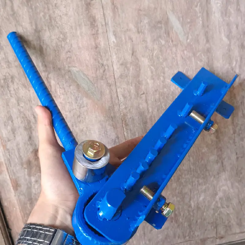 Alat penekuk tekuk bending pembengkok besi beton besi 4mm samapai 12mm mili kokoh kuat simpel praktis hemat waktu tenaga untuk begel behel cakar ayam tukang pertukangan bangunan 1