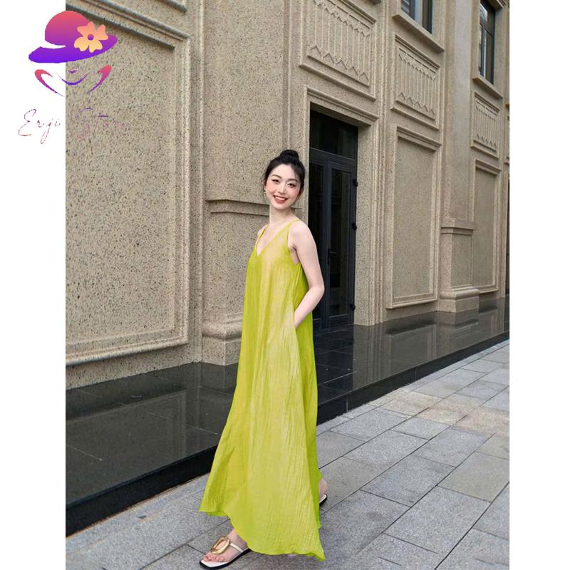 Product Introduction of Váy maxi 2 dây tăng đưa điều chỉnh cổ V dáng xòe 3