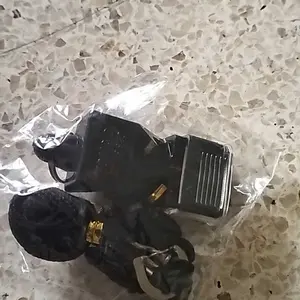 CMG Peluit Fox 40 Classic Plus Tali Lanyard ULTRASONIC Whistle Peluit Fox 40 Pluit Suara Nyaring Keras Refreree Coach Wasit Olahraga Parkir Pramuka Outdoor Camping Hiking Emergency Banjir Sepak Bola Basket Voli Futsal Packing FOX40 Tanpa Biji Blister Pack