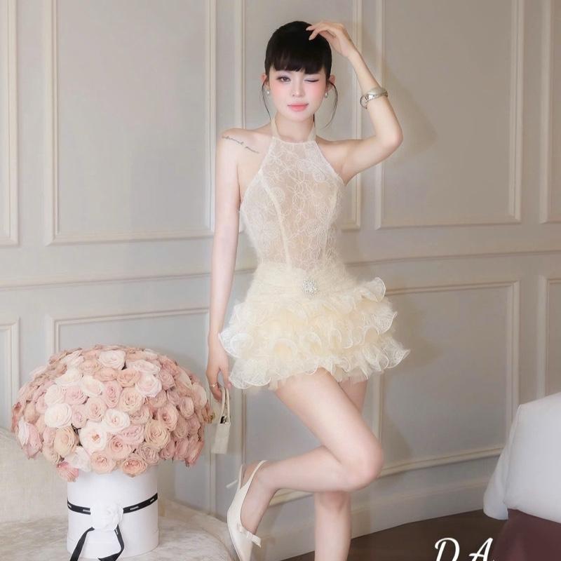 Váy ren nữ cổ yếm chân xoè tầng xinh trẻ trung DA