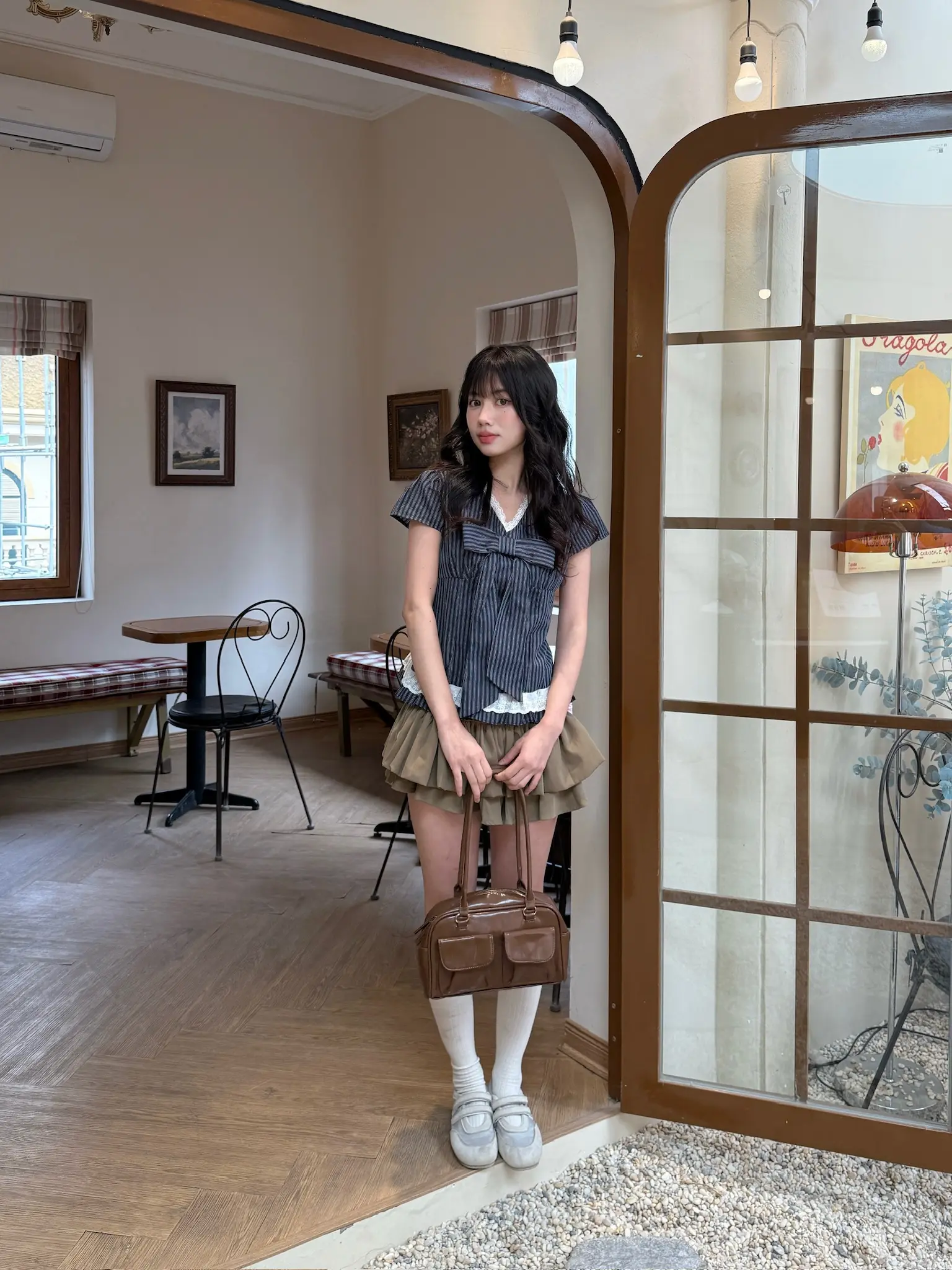 Áo sơ mi kẻ sọc cổ tim phối ren kèm nơ xinh xắn, Áo kiểu bèo gấu dễ thương thời trang hè - 29feb.closet - A560 | BigBuy360 - bigbuy360.vn